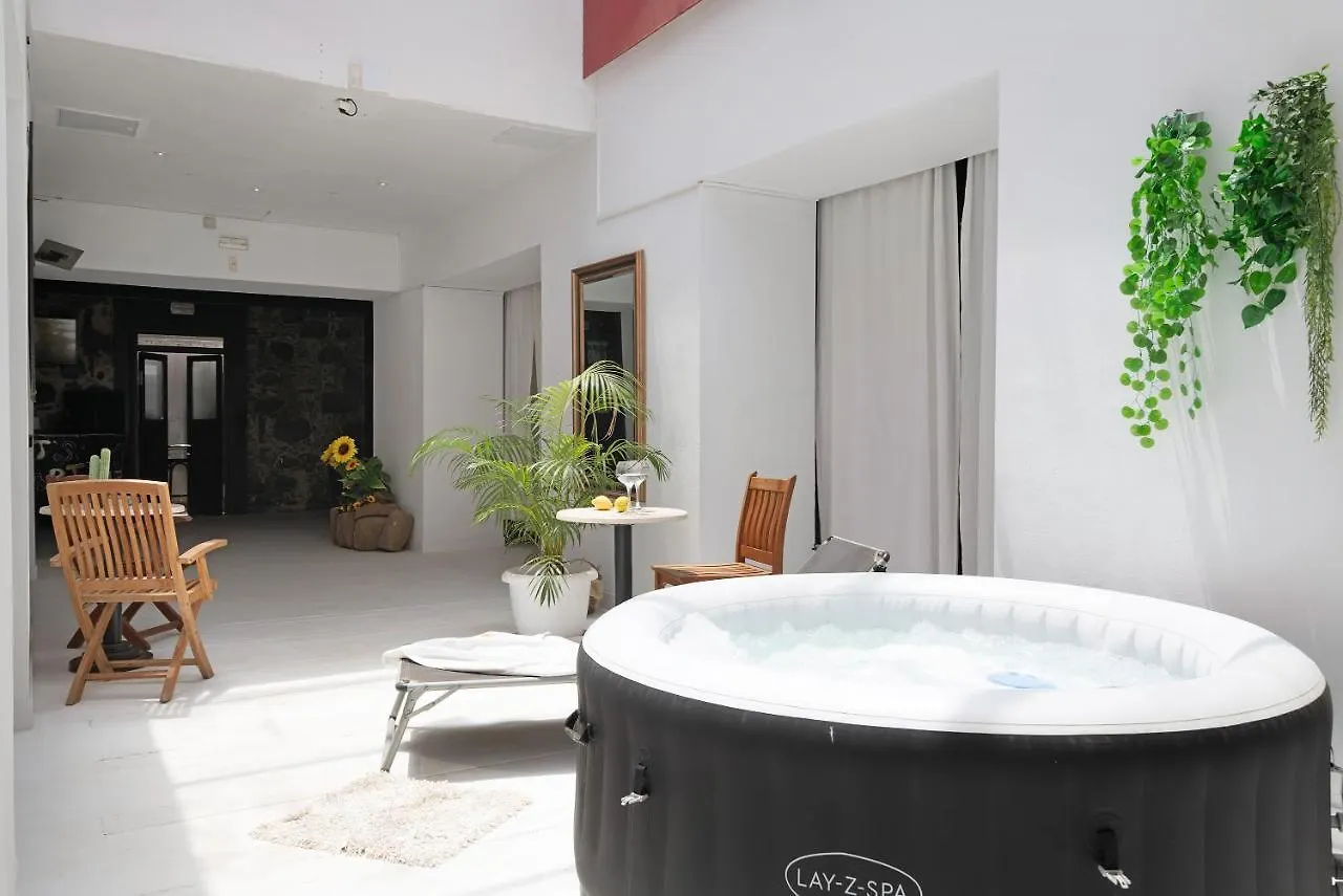 Brothers House Arrecife